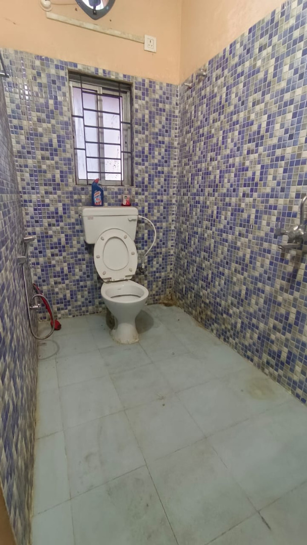 Unfurnished 3bhk in Rukmini Nagar, Rukmini Gaon, Guwahati, Assam, India for Rent